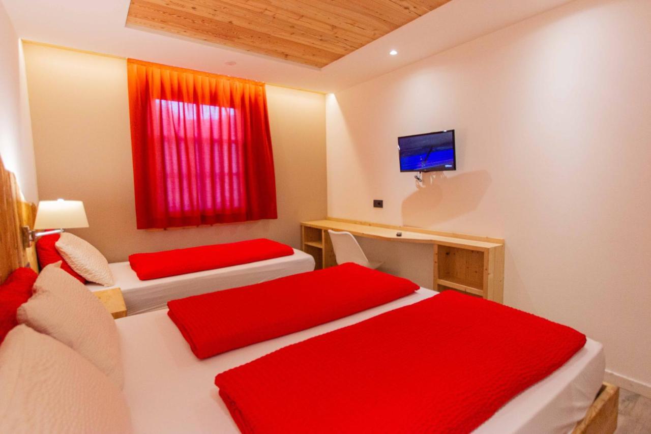 Garni Francescato Hotel Ливиньо Екстериор снимка