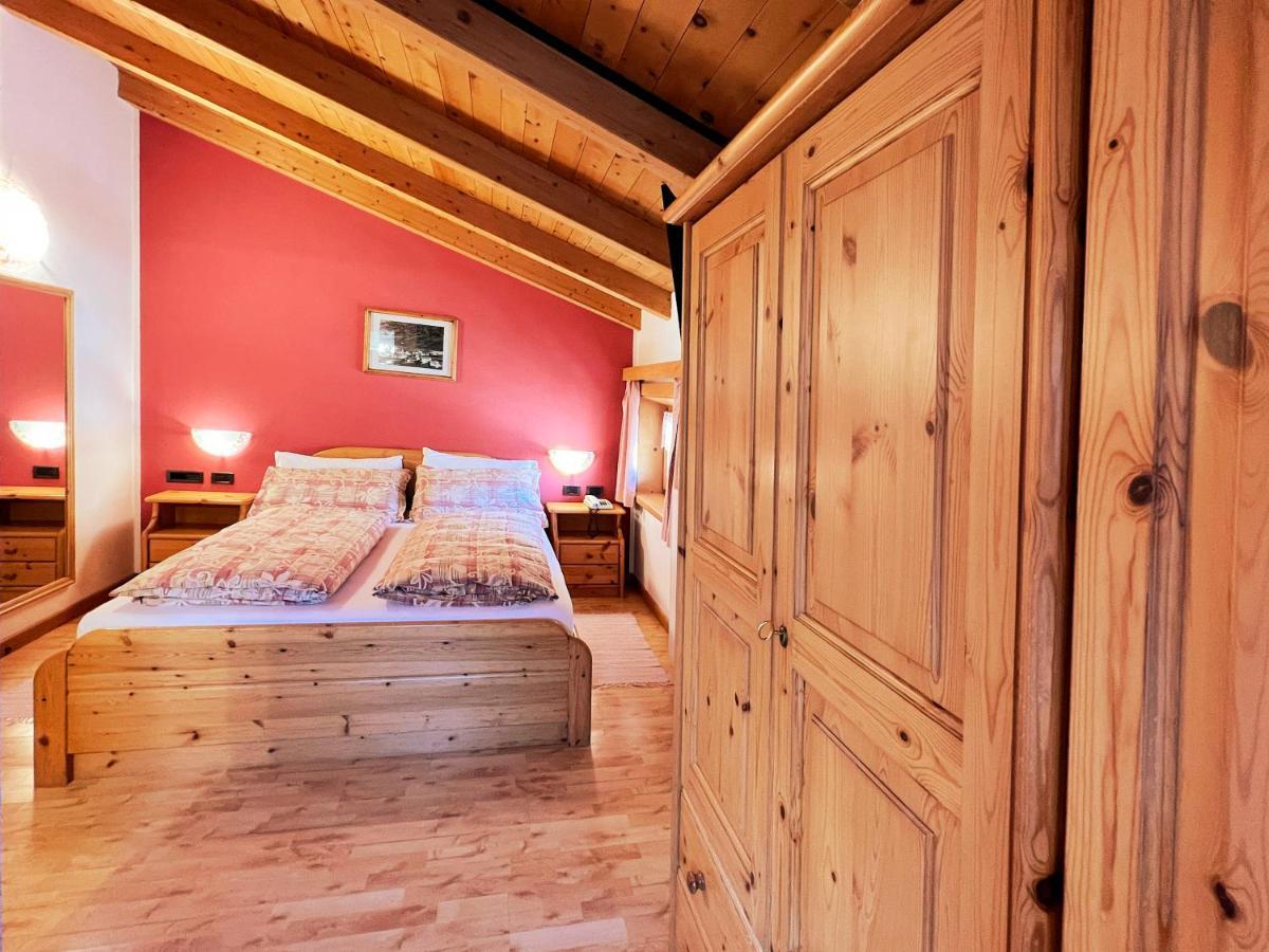 Garni Francescato Hotel Ливиньо Екстериор снимка