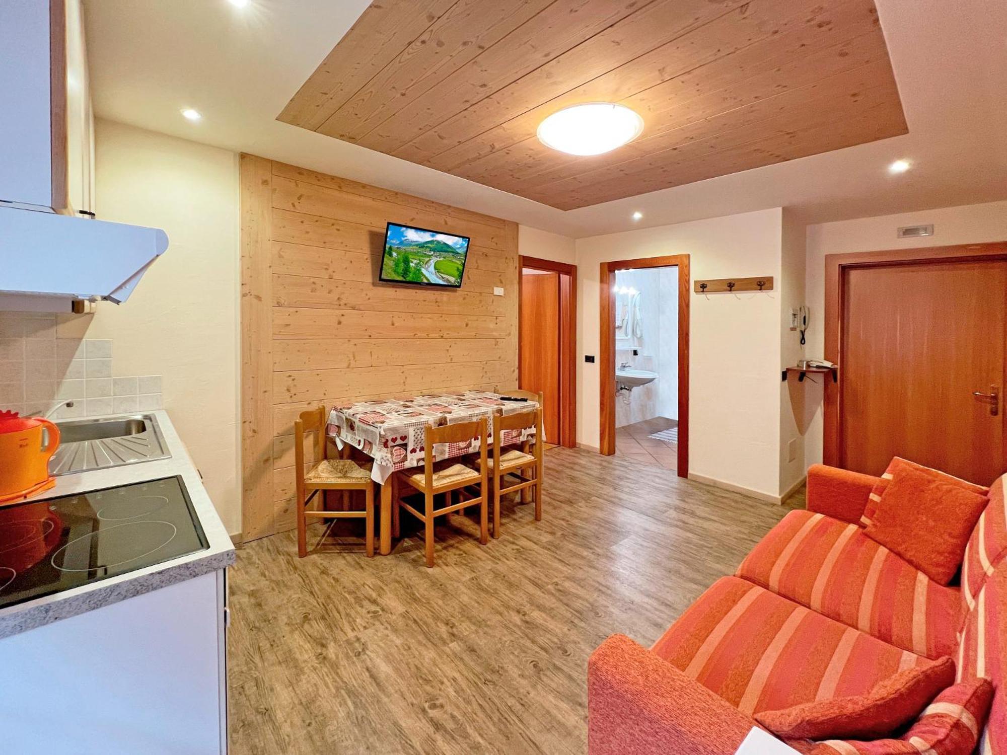 Garni Francescato Hotel Ливиньо Екстериор снимка